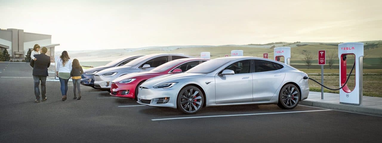 Langstrecke Tesla Supercharger Batterie Reichweite Statistik