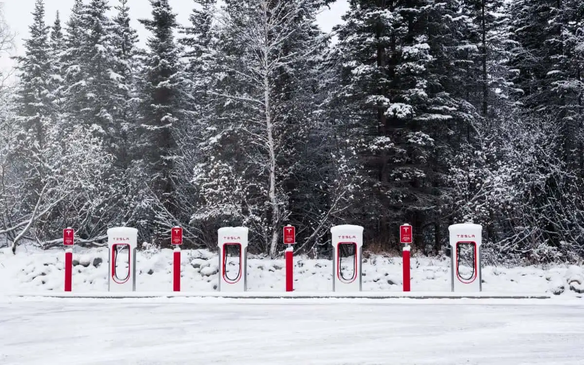Tesla Akku vorheizen - Supercharger im Winter