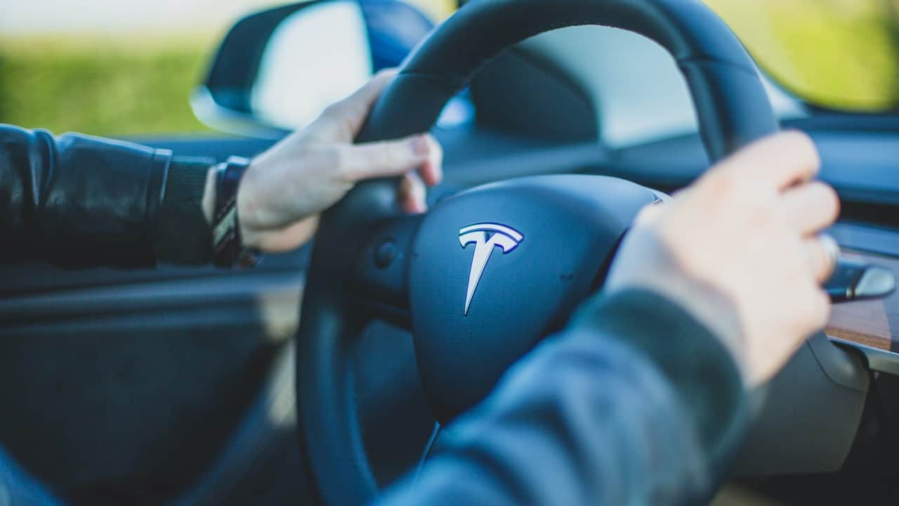 Tesla Tipps und Tricks